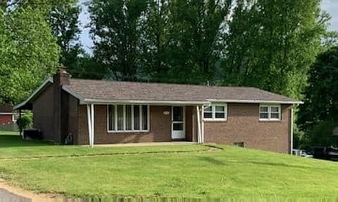 1st image of 801 2nd Ave