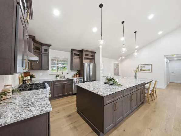 4445 Central College Rd, Westerville, OH 43081