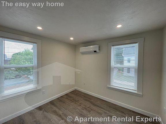 5th image of 72-74 Washington St #6