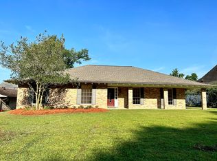 2222 Donray Dr, Baton Rouge, LA 70809
