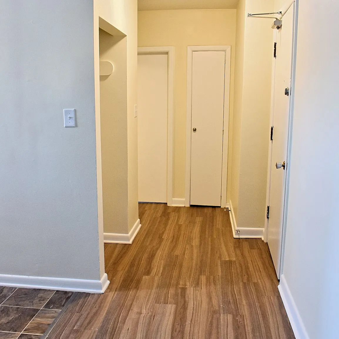 401 Stradbrook — Photo 4