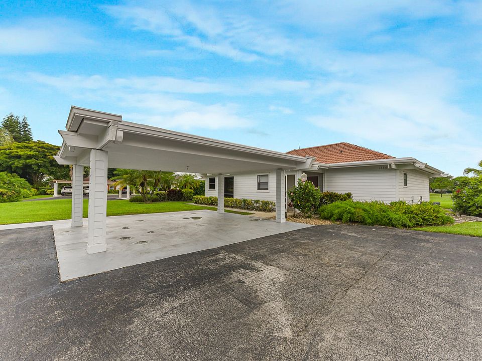 1st image of 13867 Eastpointe Way