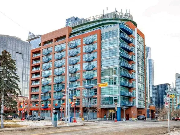 205 E Riverfront Ave SW #906, Calgary, AB T2P 5K4