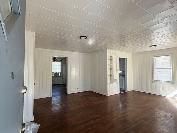 3rd image of 1717 18th St #9