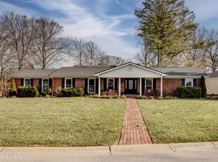 401 Edinburgh Pl, Louisville, KY 40222