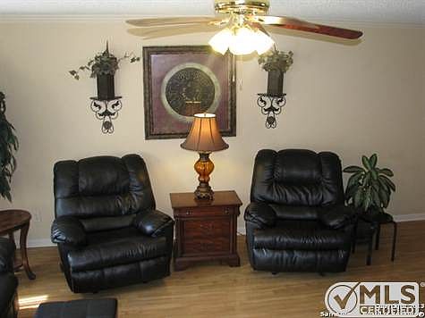 4th image of 13714 Rowe Dr