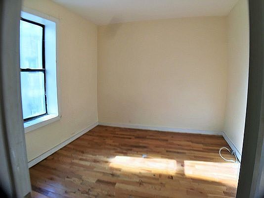 3rd image of 3023 Newkirk Ave #4A