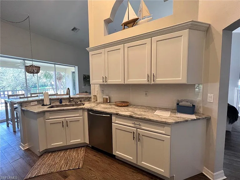25240 Pelican Creek Cir #202 — Photo 6