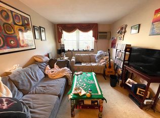 99 Pleasant St APT A-4, Watertown, MA 02472