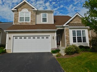 3840 Valhalla Dr, Elgin, IL 60124