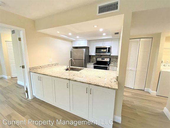 3rd image of 1452 Wildwood Lakes Blvd APT A104