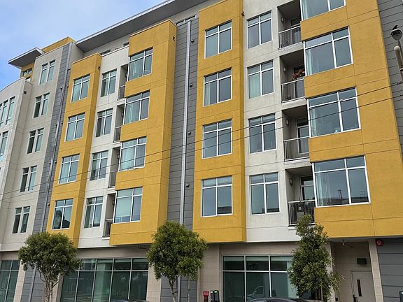 2nd image of 2655 Bush St APT 231