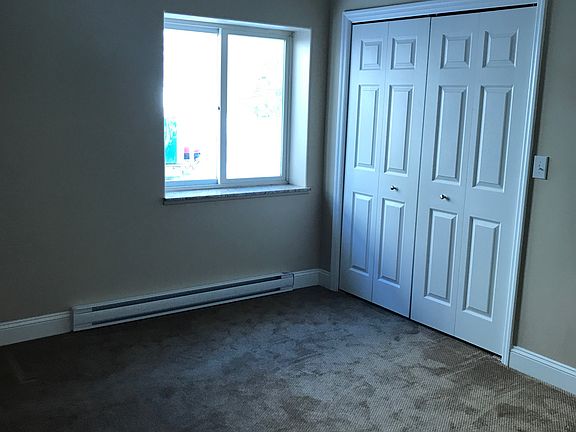 5th image of 14 Saint Charles St Floor 1