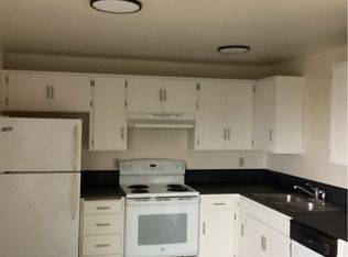 1028 SW Bay St, Newport, OR 97365