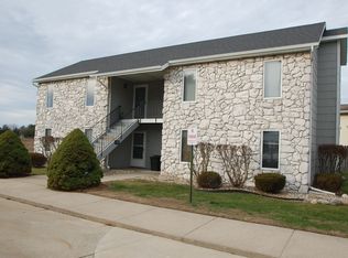 2501 W Clinton St APT C, Goshen, IN 46526