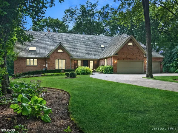 6227 Blue Spruce Ct, Long Grove, IL 60047