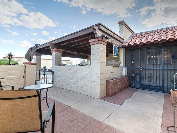 4th image of 5215 E Alta Vista St