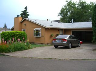 17627 SE Portland Ave, Milwaukie, OR 97267