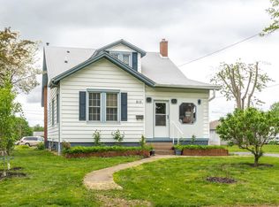 815 S Rapp Ave, Columbia, IL 62236