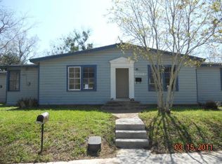 1313 W 10th St, Freeport, TX 77541