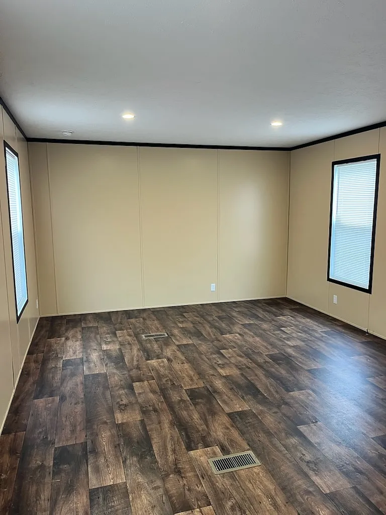1 bed, $1,050 — Photo 3