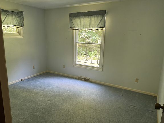 5th image of 21421 Swafford Rd