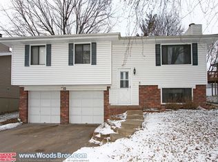 711 W Burt Dr, Lincoln, NE 68521