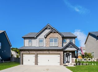 412 Sedgwick Ln, Clarksville, TN 37043