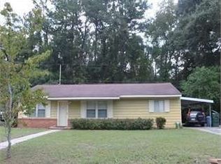 13 Skyline Dr, Savannah, GA 31406