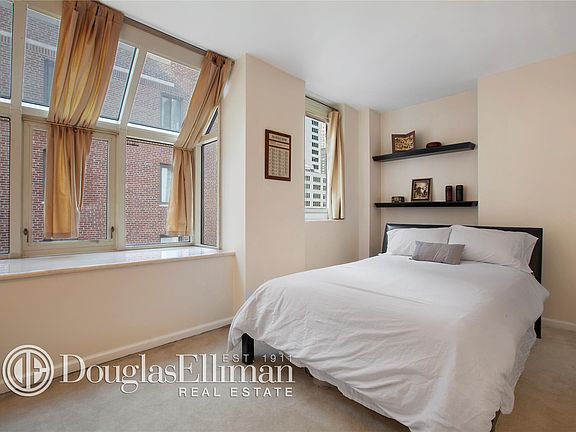 5th image of 52 Park Ave APT 12A