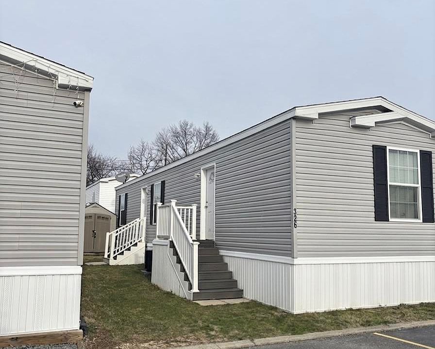 1st image of 1405 Farrell Ave