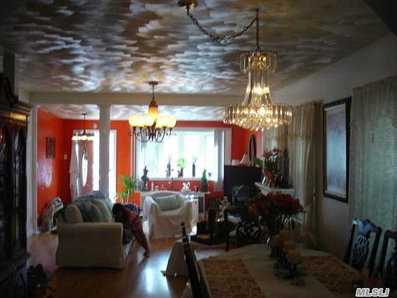 3rd image of 10735 127th St