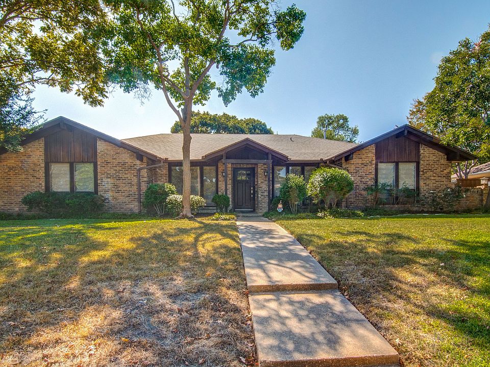 2304-parkhaven-dr-plano-tx-1-High-Res-1.jpg