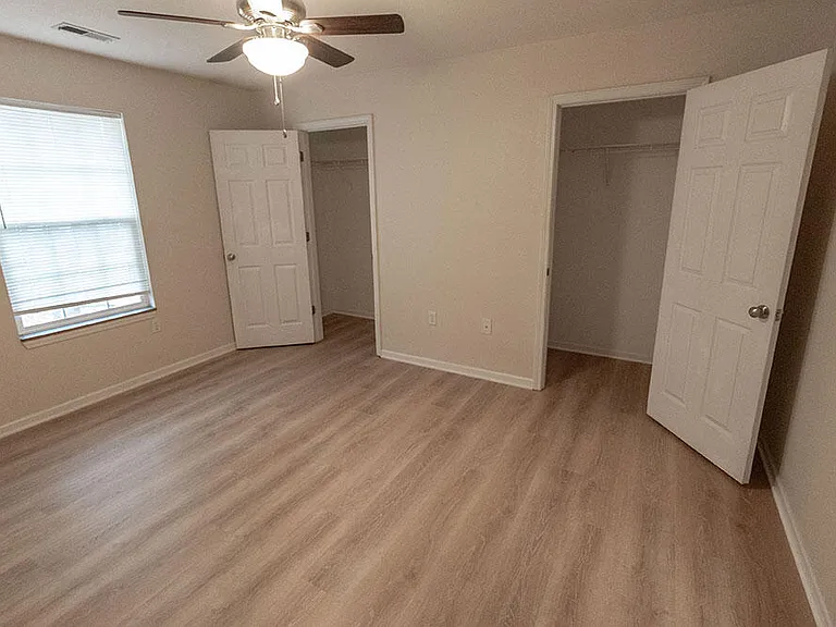 1325 Godas Dr — Photo 18