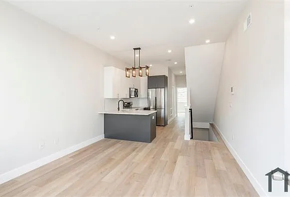 429 W York St #1 — Photo 10