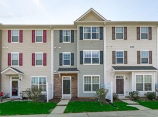 2120 Breezeway Dr Unit 104, Raleigh, NC 27614