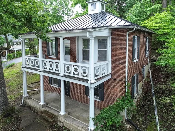 2712 Beech Ave, Buena Vista, VA 24416