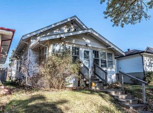 1627 4th St E, Saint Paul, MN 55106