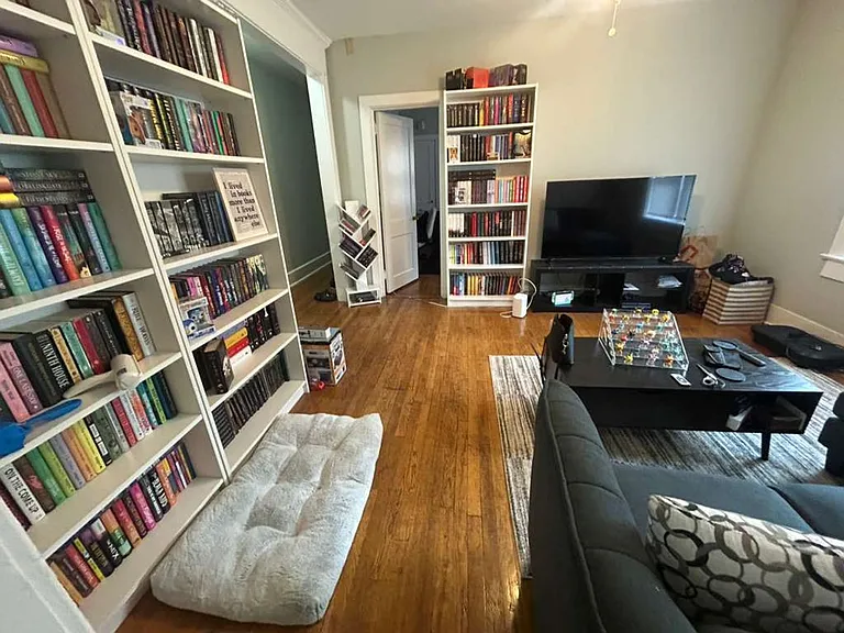 2254 Bryn Mawr Ave — Photo 20