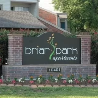 Briar Park Apartments Photo 1