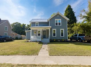 909 Burr Oak St, Albion, MI 49224