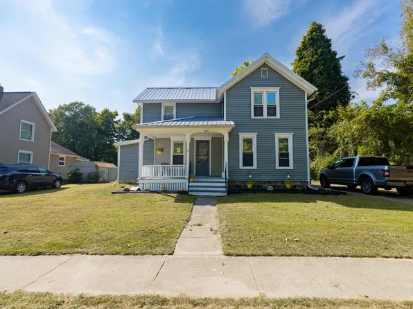 909 Burr Oak St, Albion, MI 49224