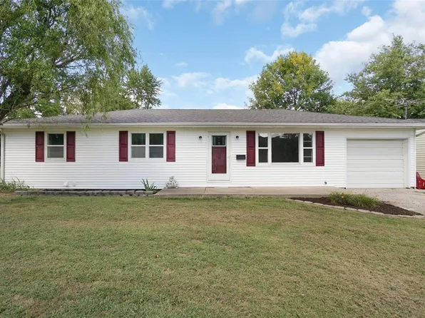 325 South St, Wellsville, MO 63384
