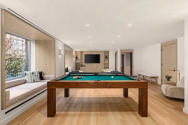 Rented by LW 21 LLC | media 7