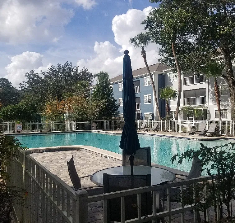 5114 Clubside Dr #5114