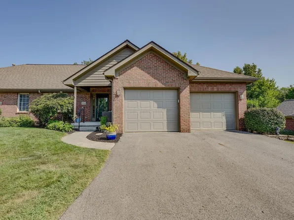 924 Village Brook Way, Columbus, OH 43235