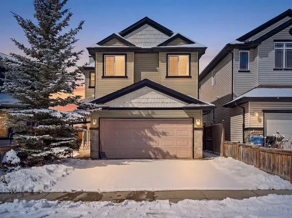 165 SE Saddlecrest Way NE, Calgary, AB T3J 5N1