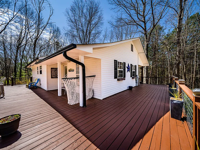180 Mount Carmel Rd — Photo 2