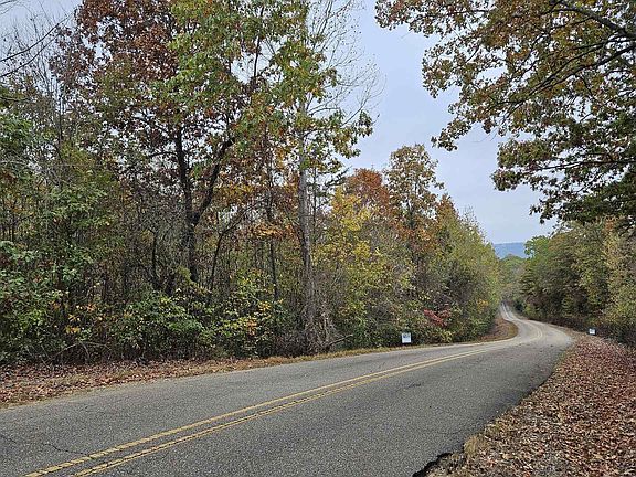 4th image of 3 County Road 60