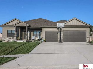 4608 S 198th St, Omaha, NE 68135